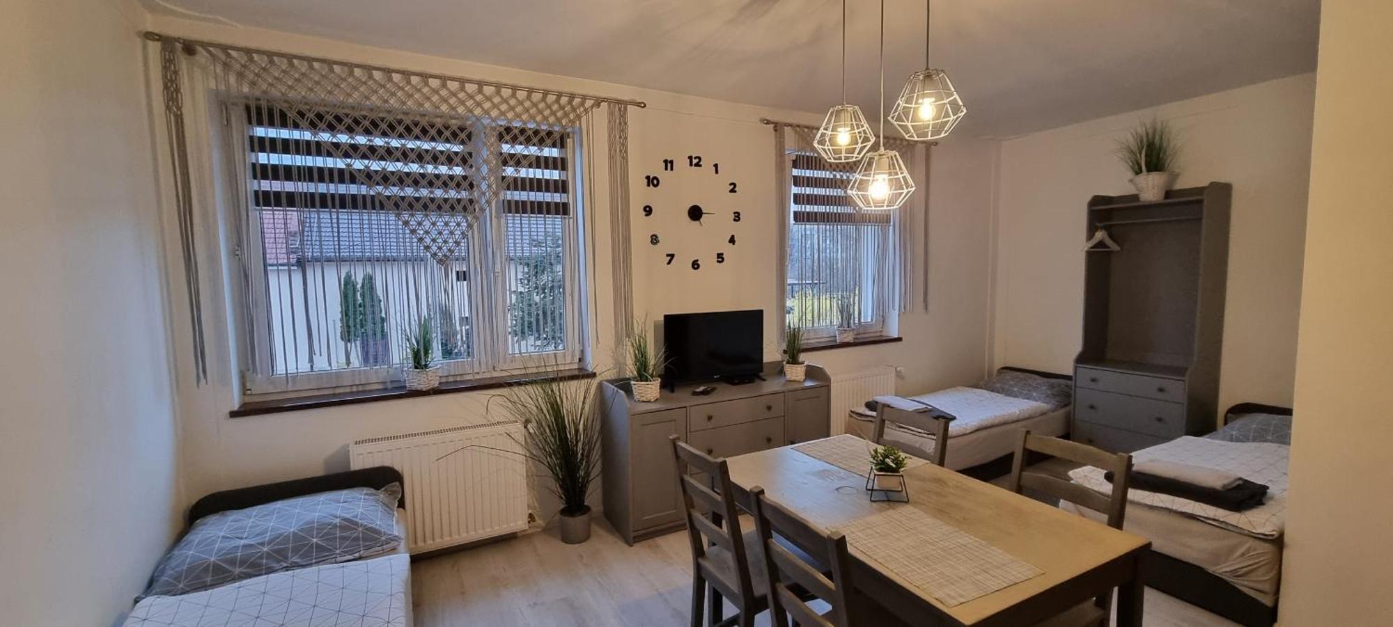 Noclegi Na Lacznej Świebodzice Extérieur photo