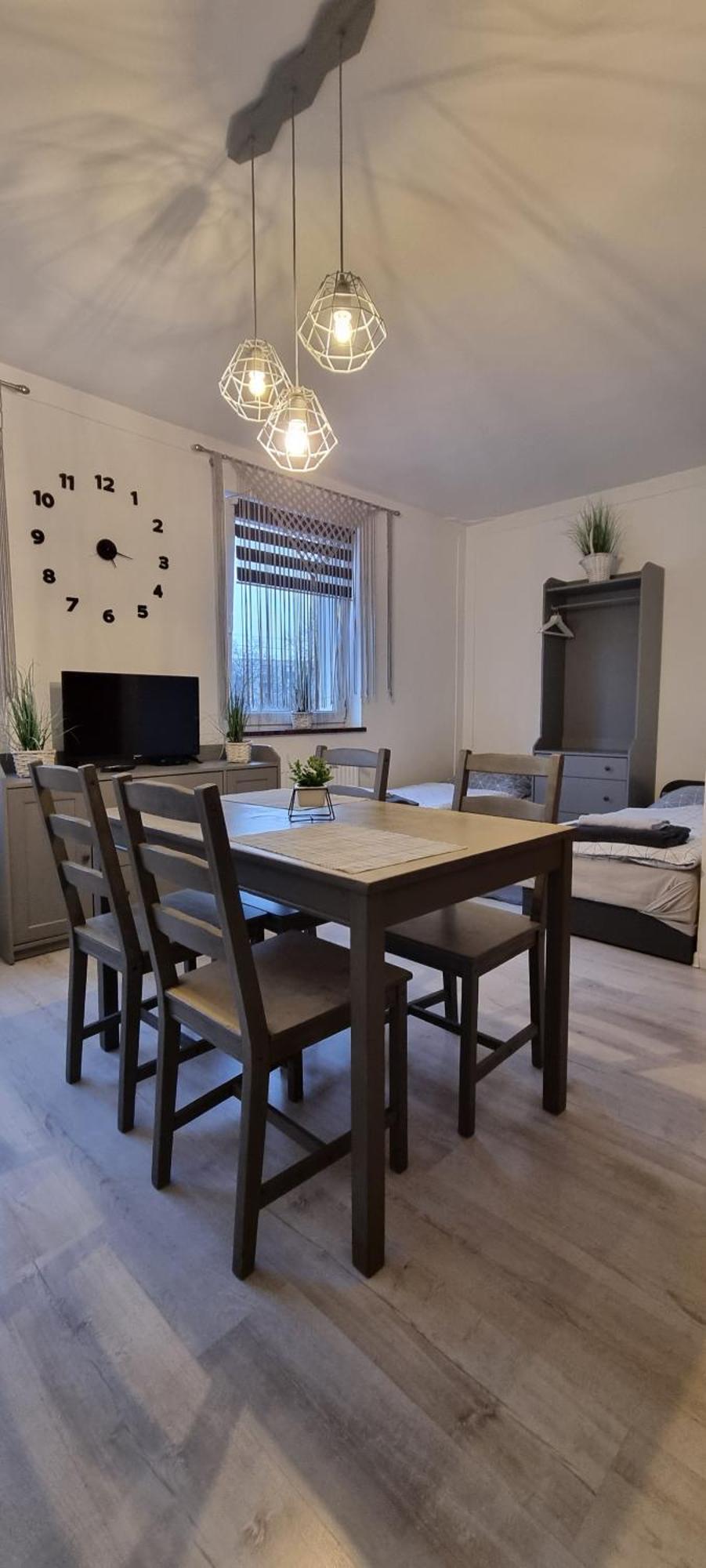 Noclegi Na Lacznej Świebodzice Extérieur photo